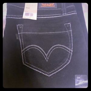 Levi’s black jeans